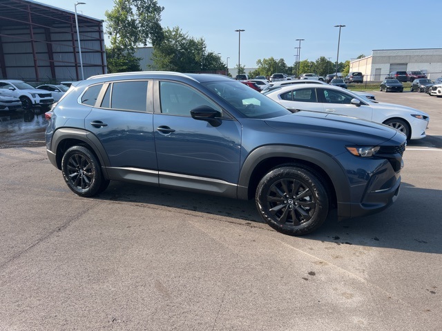 2025 Mazda CX-50 2.5 S Preferred Package Image 7 of 35