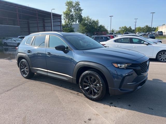 2025 Mazda CX-50 2.5 S Preferred Package Image 8 of 35