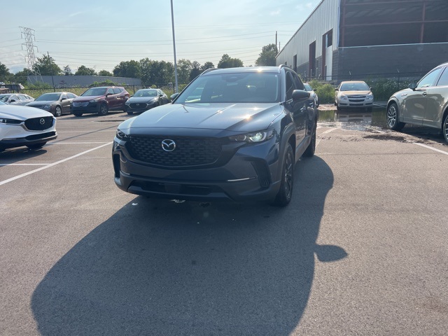 2025 Mazda CX-50 2.5 S Preferred Package Image 3 of 35