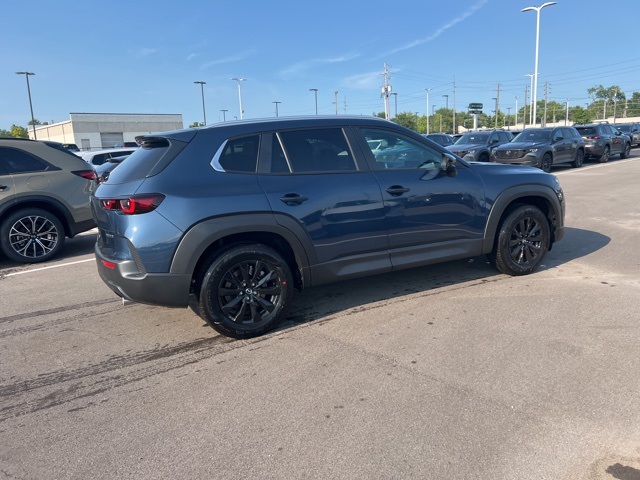 2025 Mazda CX-50 2.5 S Preferred Package Image 10 of 35