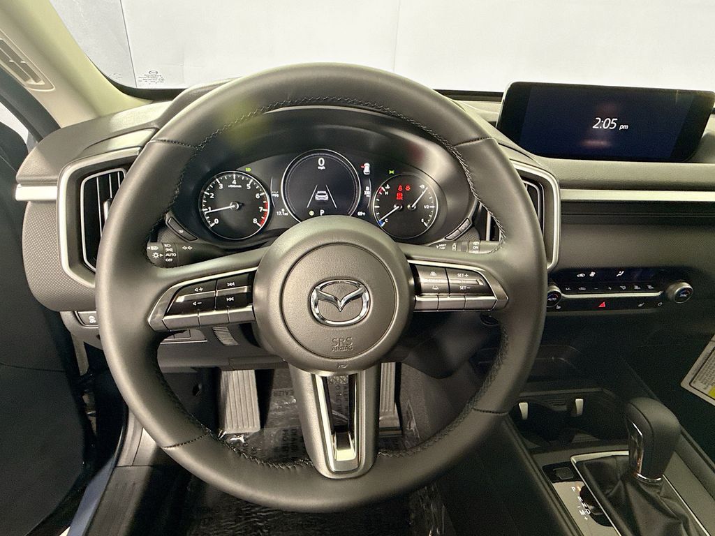 Vehicle image 11 of 32