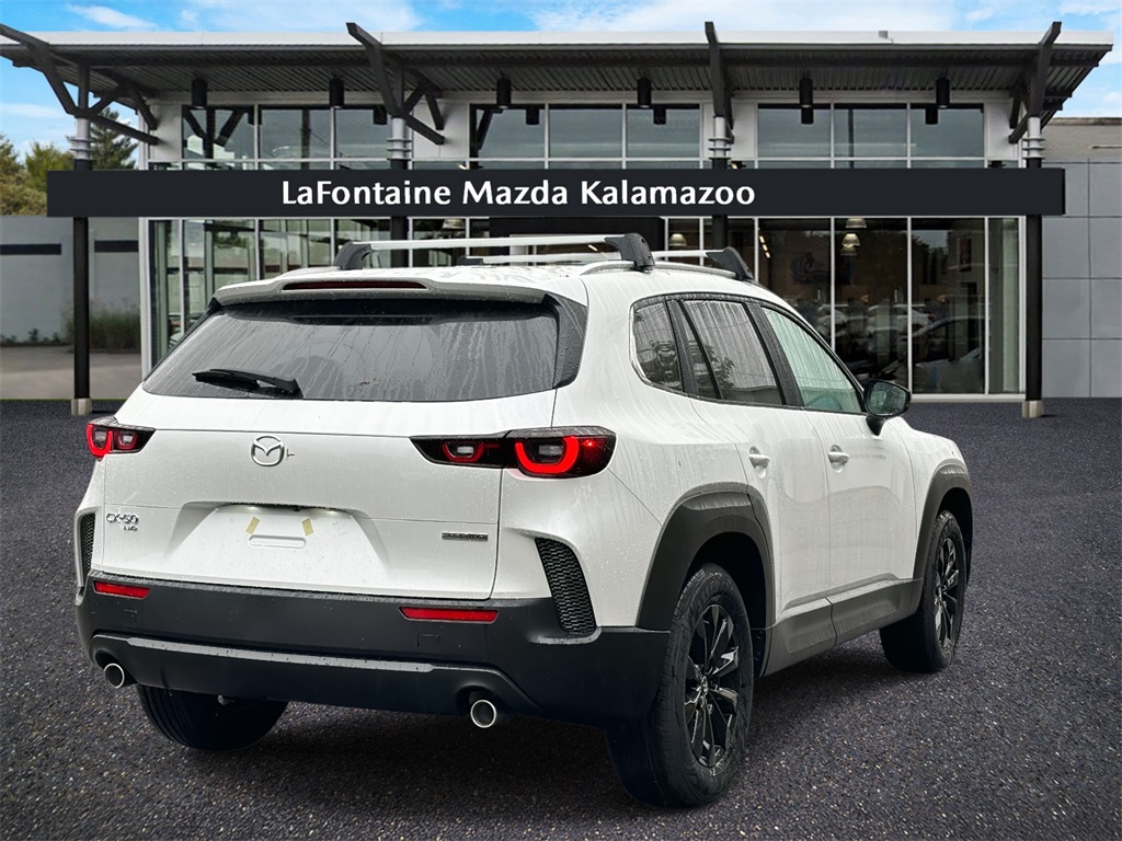 Vehicle image 4 of 32