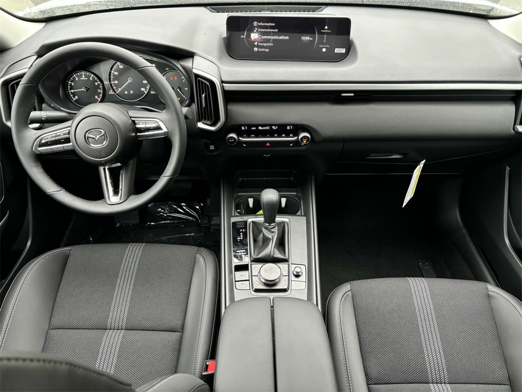 Vehicle image 27 of 32