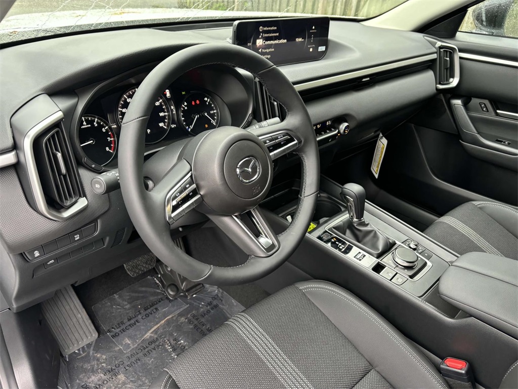 Vehicle image 11 of 32