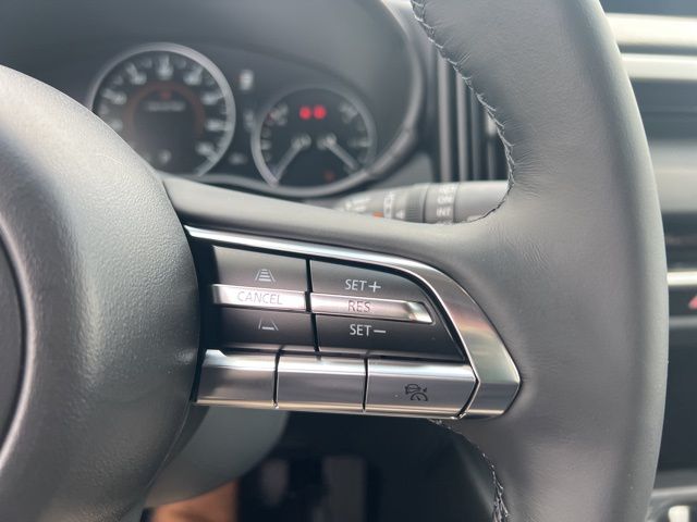 2025 Mazda CX-50 2.5 S Preferred Package Image 40 of 45