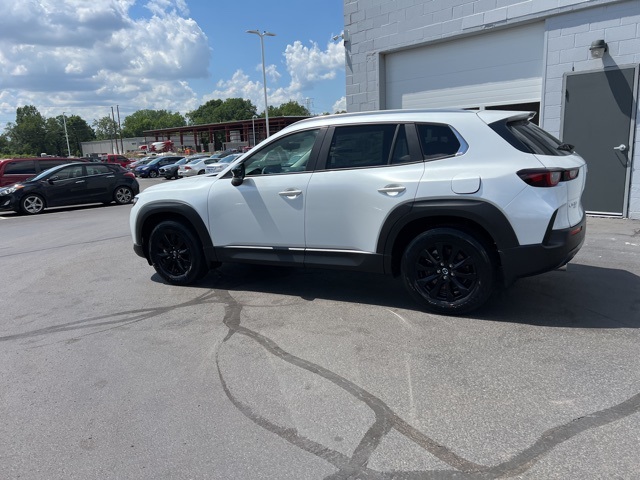 2025 Mazda CX-50 2.5 S Preferred Package Image 14 of 37