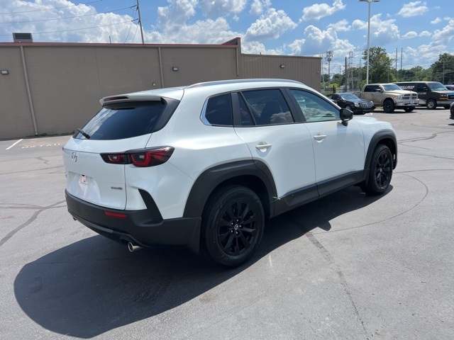 2025 Mazda CX-50 2.5 S Preferred Package Image 10 of 37