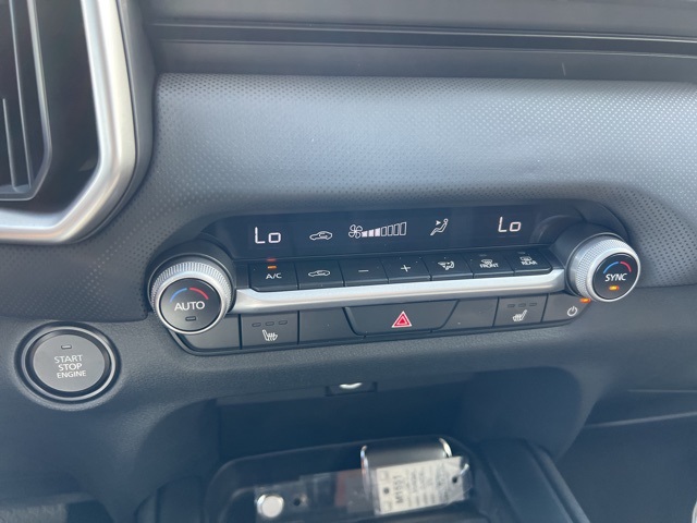 2025 Mazda CX-50 2.5 S Preferred Package Image 33 of 37