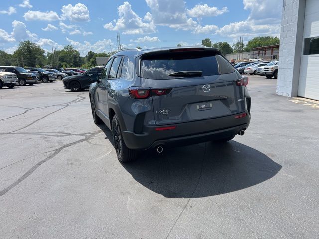 2025 Mazda CX-50 2.5 S Preferred Package Image 19 of 60