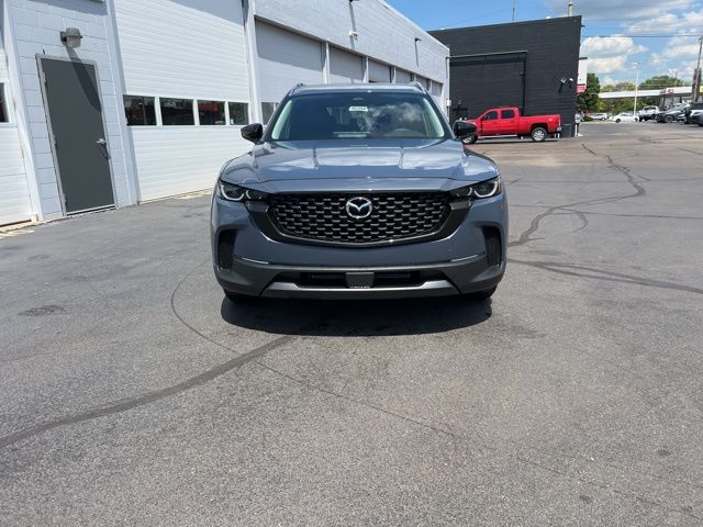2025 Mazda CX-50 2.5 S Preferred Package Image 5 of 60
