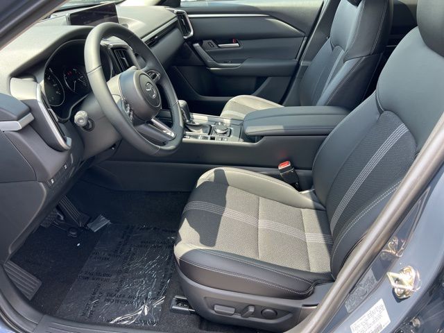 2025 Mazda CX-50 2.5 S Preferred Package Image 31 of 60