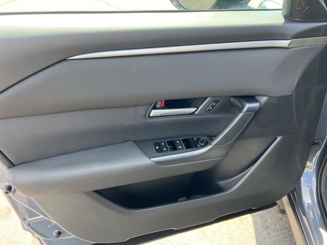 2025 Mazda CX-50 2.5 S Preferred Package Image 43 of 60