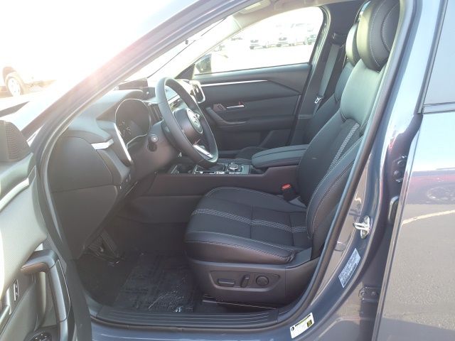 2025 Mazda CX-50 2.5 S Preferred Package Image 28 of 60