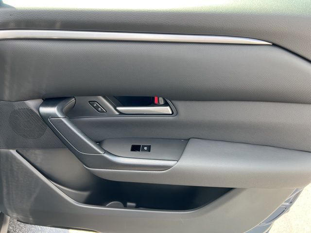 2025 Mazda CX-50 2.5 S Preferred Package Image 44 of 60