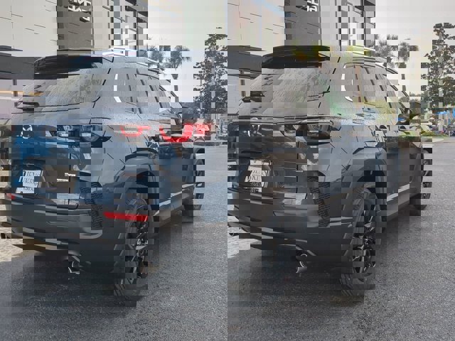 Vehicle image 5 of 27