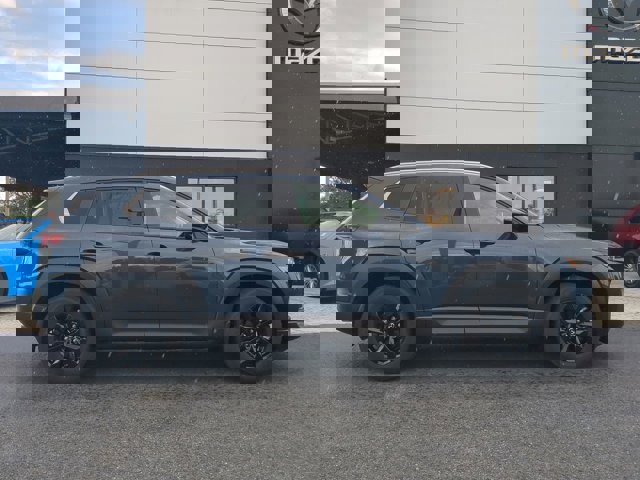 Vehicle image 3 of 27