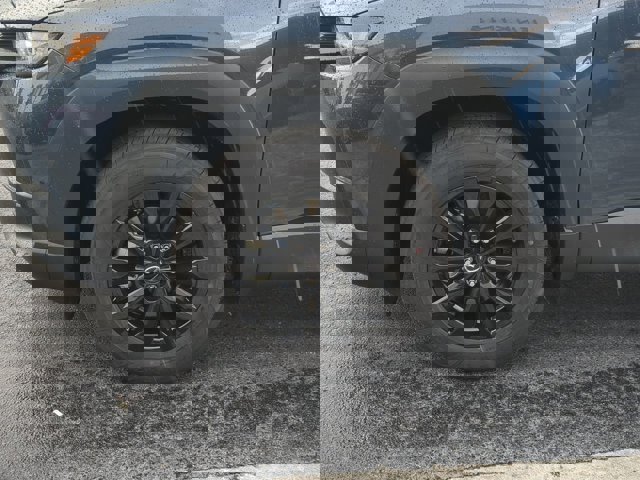 Vehicle image 9 of 27