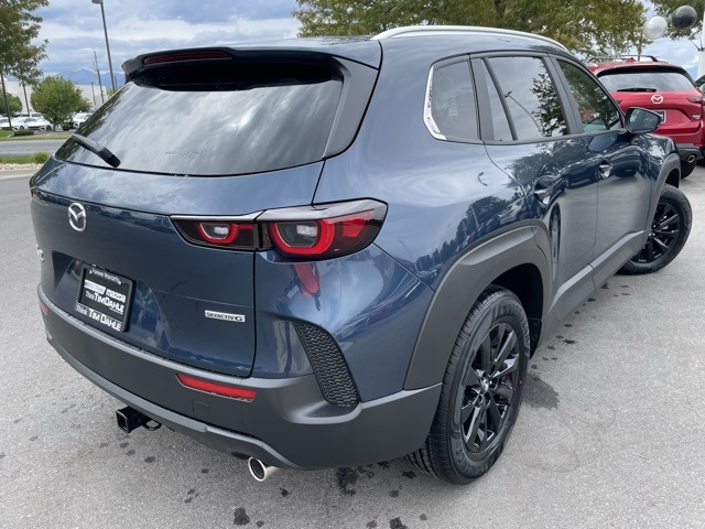 2025 Mazda CX-50 2.5 S Preferred Package Image 5 of 13
