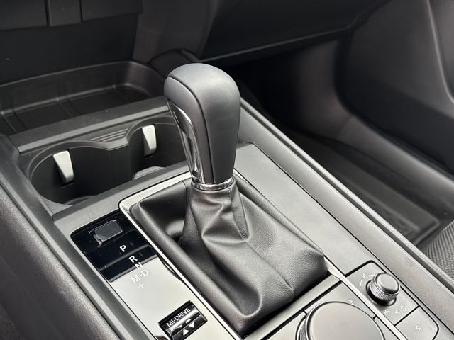 2025 Mazda CX-50 2.5 S Preferred Package Image 20 of 25