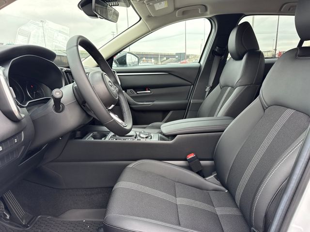 2025 Mazda CX-50 2.5 S Preferred Package Image 14 of 25