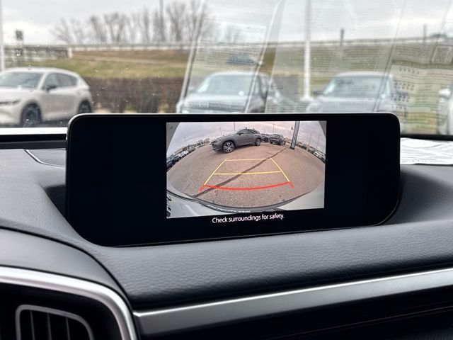 2025 Mazda CX-50 2.5 S Preferred Package Image 19 of 25