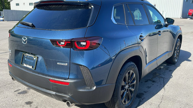 Vehicle image 5 of 40