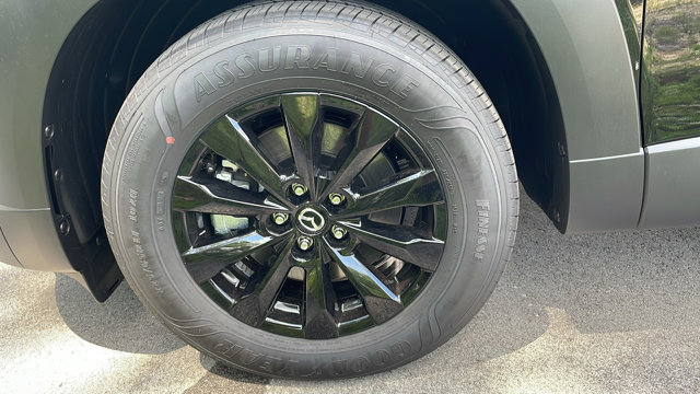 Vehicle image 11 of 38