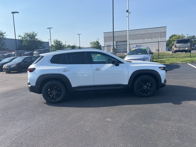 2025 Mazda CX-50 2.5 S Preferred Package Image 9 of 39