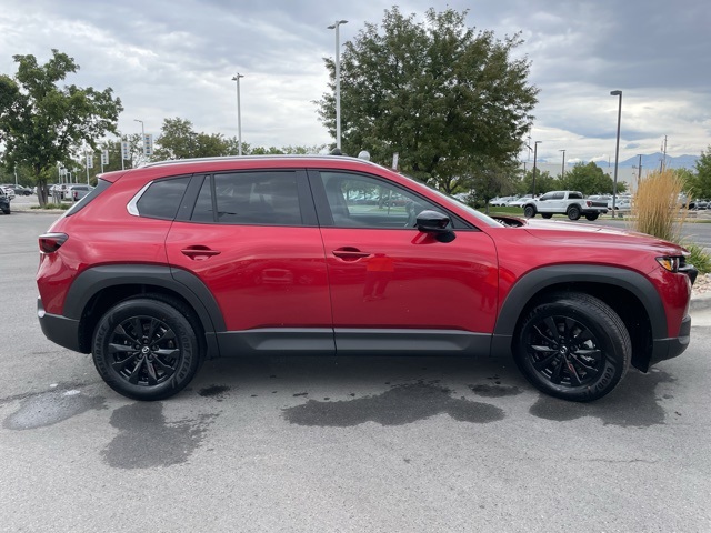 2025 Mazda CX-50 2.5 S Preferred Package Image 4 of 13