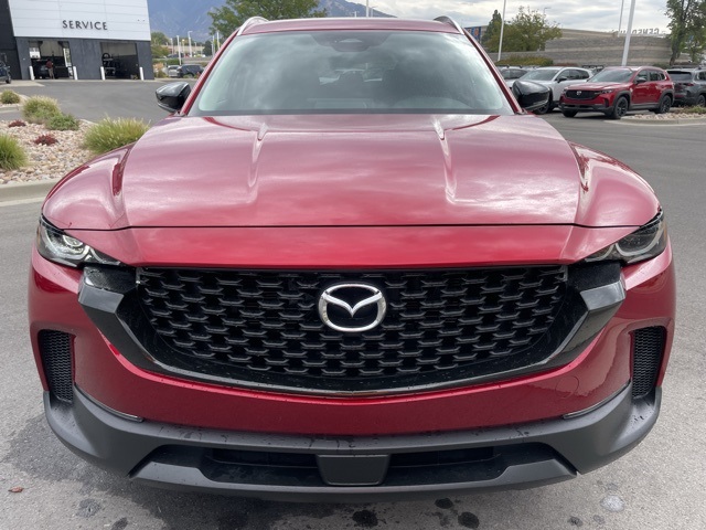 2025 Mazda CX-50 2.5 S Preferred Package Image 3 of 13