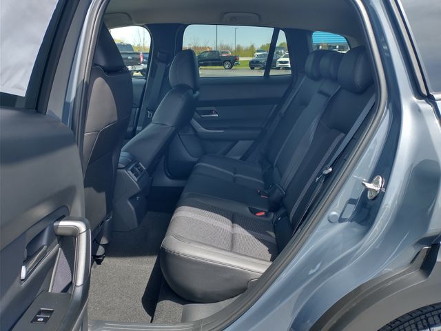 Vehicle image 19 of 22
