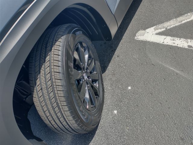 Vehicle image 5 of 22
