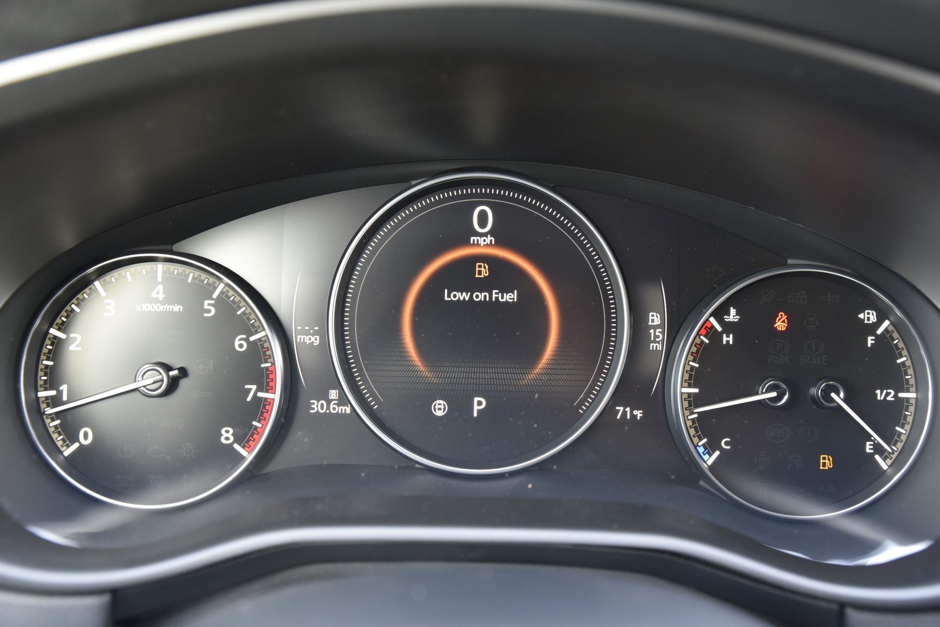 2025 Mazda CX-50 2.5 S Preferred Package Image 10 of 15