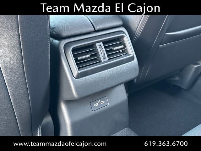 2025 Mazda CX-50 2.5 S Preferred Package Image 26 of 29
