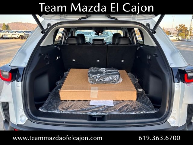 2025 Mazda CX-50 2.5 S Preferred Package Image 7 of 29