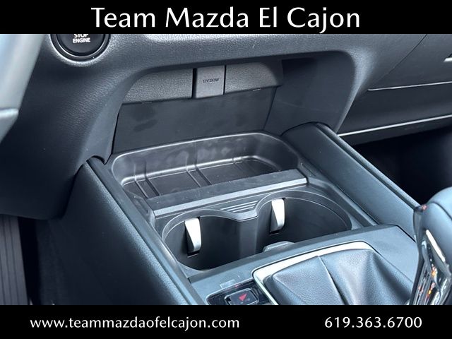 2025 Mazda CX-50 2.5 S Preferred Package Image 28 of 29
