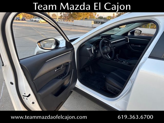 2025 Mazda CX-50 2.5 S Preferred Package Image 29 of 29