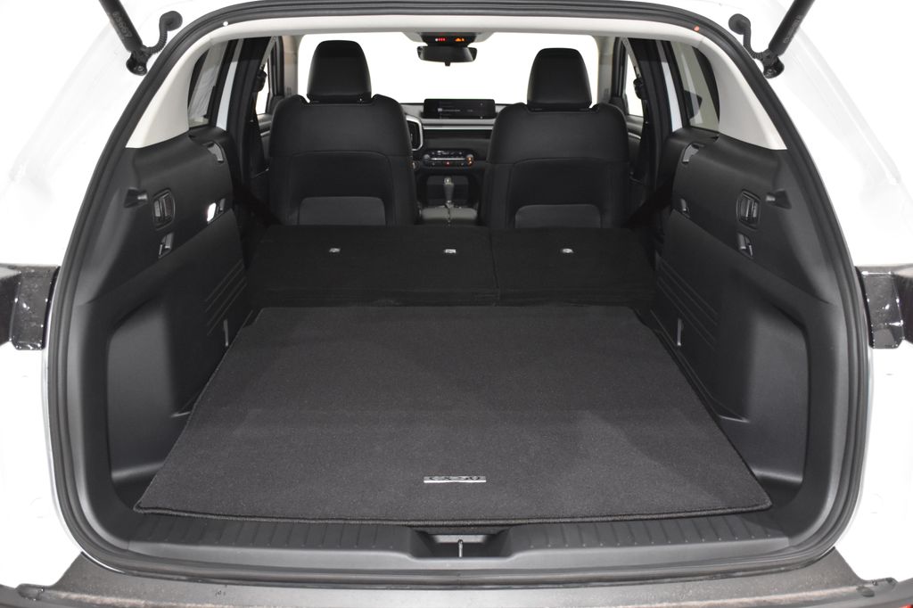 Vehicle image 9 of 25