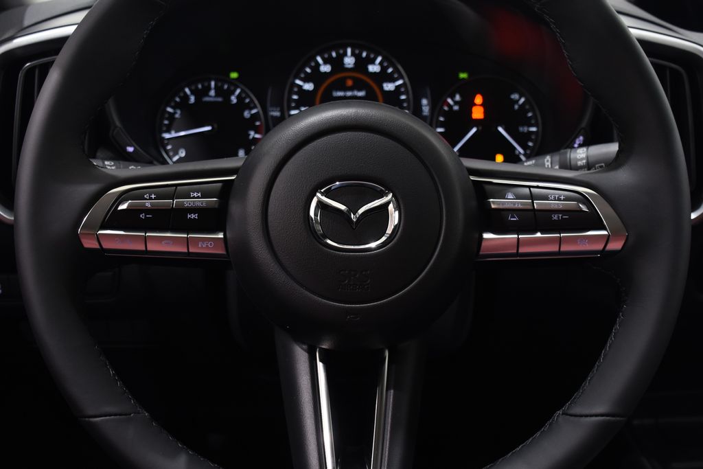 Vehicle image 14 of 25