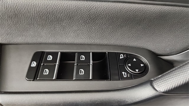 2025 Mazda CX-50 2.5 S Preferred Package Image 38 of 38