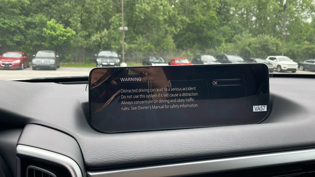 Vehicle image 22 of 41