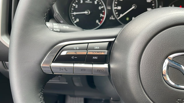 Vehicle image 38 of 41