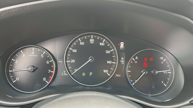 Vehicle image 21 of 41