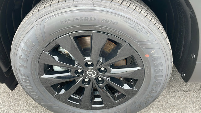 Vehicle image 12 of 41