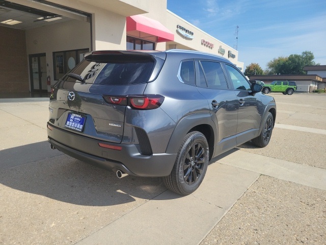 2025 Mazda CX-50 2.5 S Preferred Package Image 5 of 24