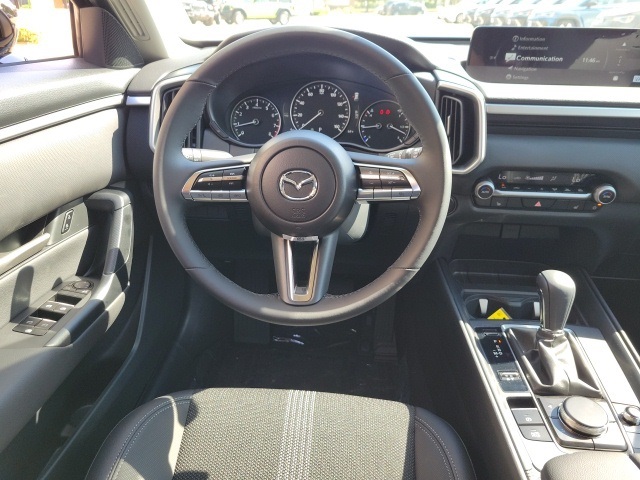 2025 Mazda CX-50 2.5 S Preferred Package Image 15 of 24