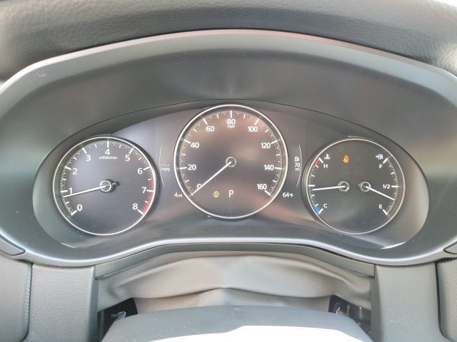 2025 Mazda CX-50 2.5 S Preferred Package Image 18 of 24