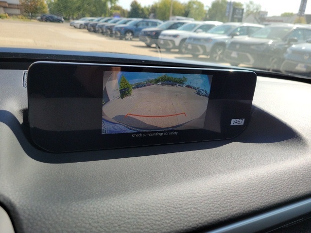 2025 Mazda CX-50 2.5 S Preferred Package Image 19 of 24