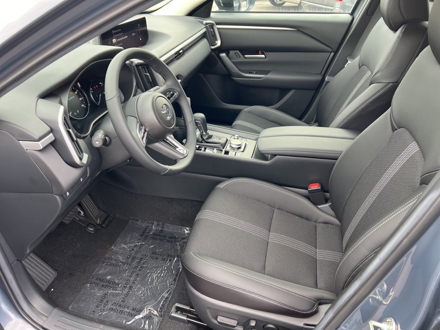 2025 Mazda CX-50 2.5 S Preferred Package Image 34 of 38
