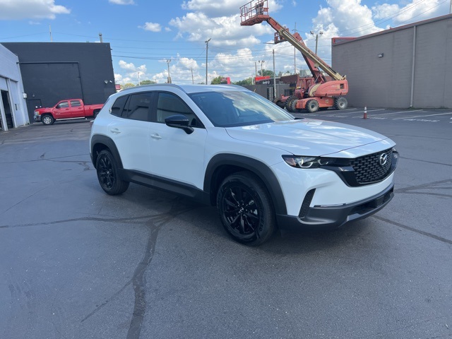 2025 Mazda CX-50 2.5 S Preferred Package Image 5 of 35